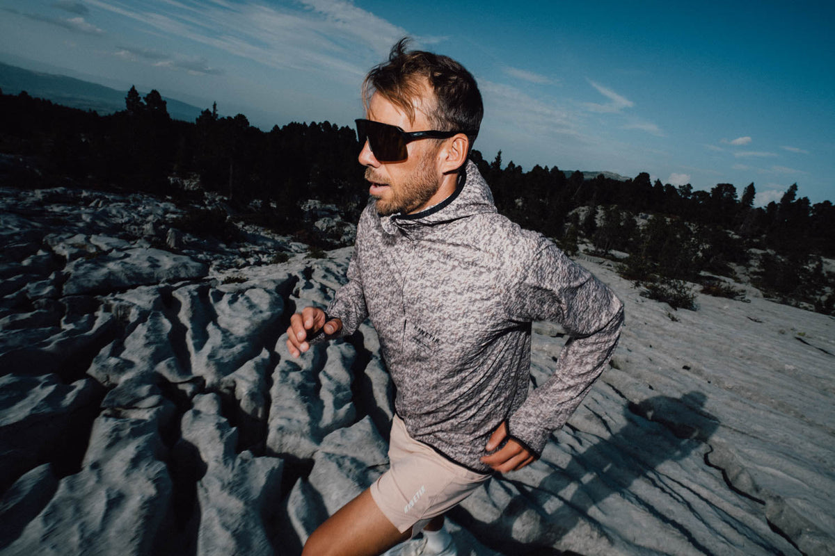 Sweat running homme : choisir le bon textile technique