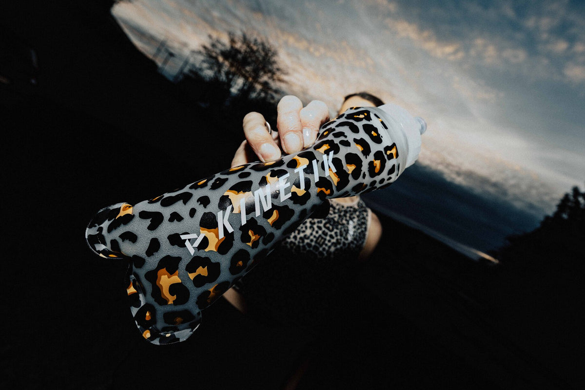 AKUAFLASK 500 ML LEOPARD - Flasques Souples trail-running - 3 - kinetik-adrenalink
