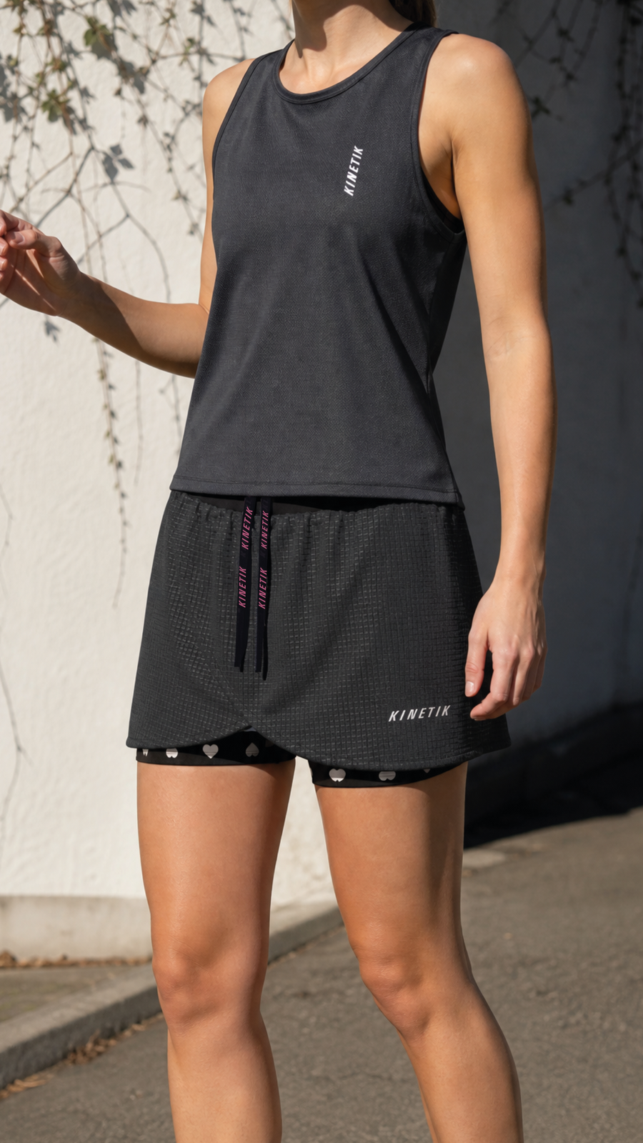 AEROK  HEARTRUNNEUSE BLACK  Trail Running Skirts - 2 - kinetik