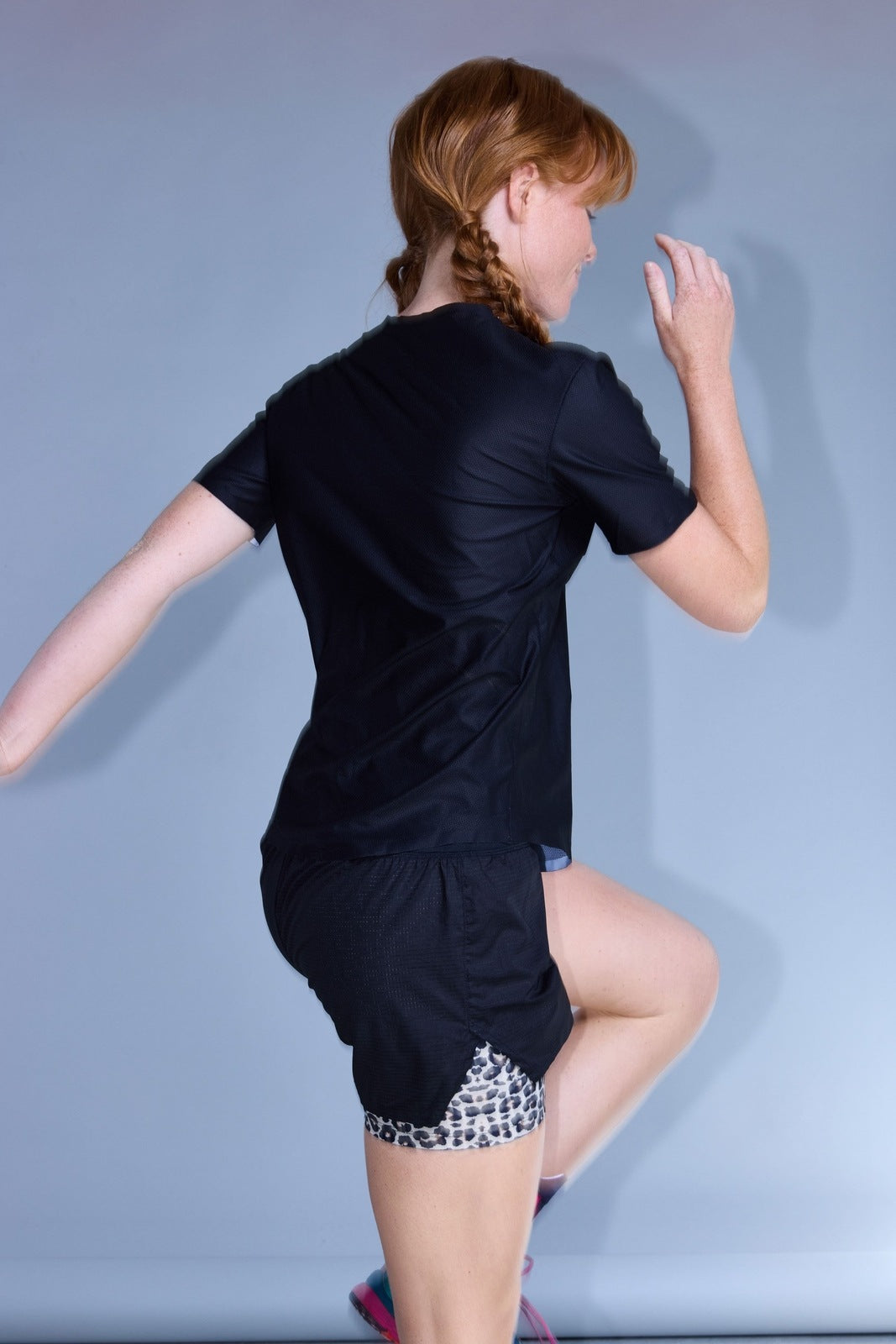 MAVRIK AR.90 WOMEN BLACK BEAUTY - Maillots trail-running - 4 - kinetik-adrenalink