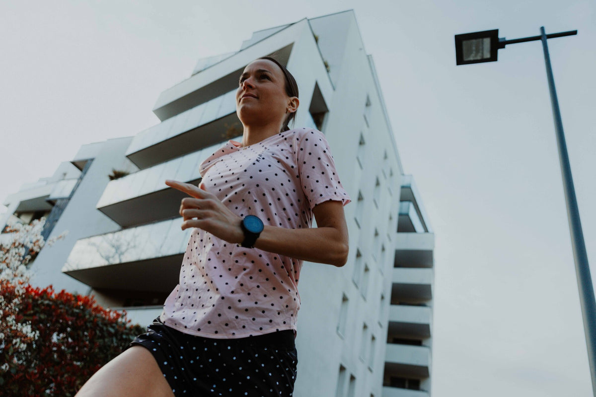 MAVRIK WOMEN DOTY BLUSH - Maillots trail-running - 2 - kinetik-adrenalink