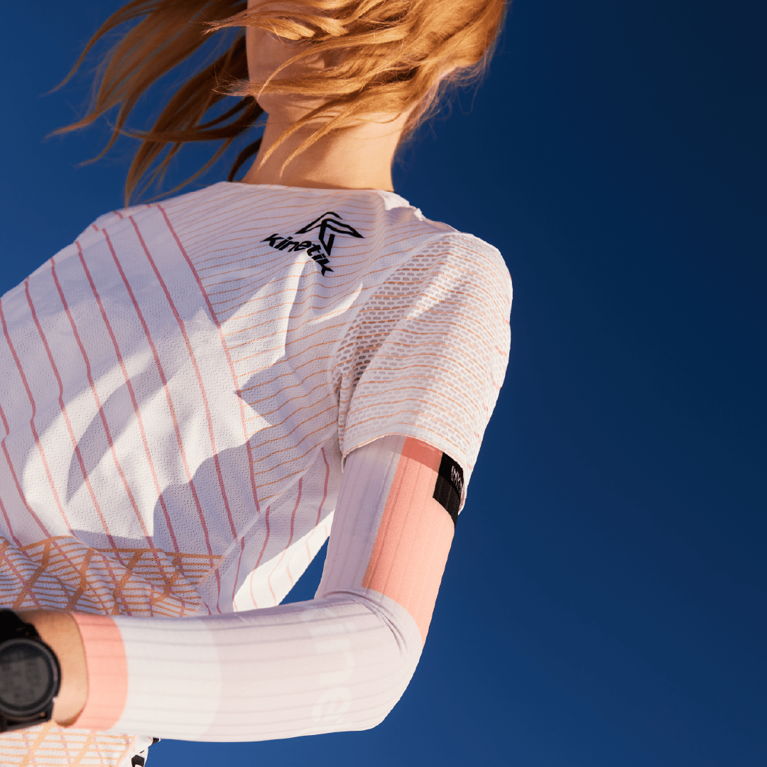 ARMWARMERS INVIKTUS BLUSH - Manchettes trail-running - 4 - kinetik-adrenalink