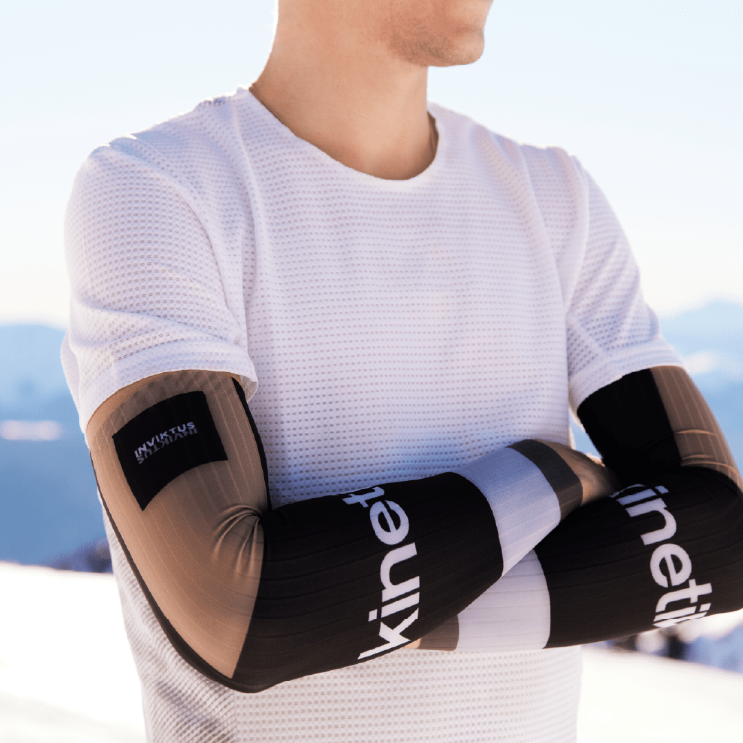 ARMWARMERS INVIKTUS GOLD - Manchettes trail-running - 2 - kinetik-adrenalink