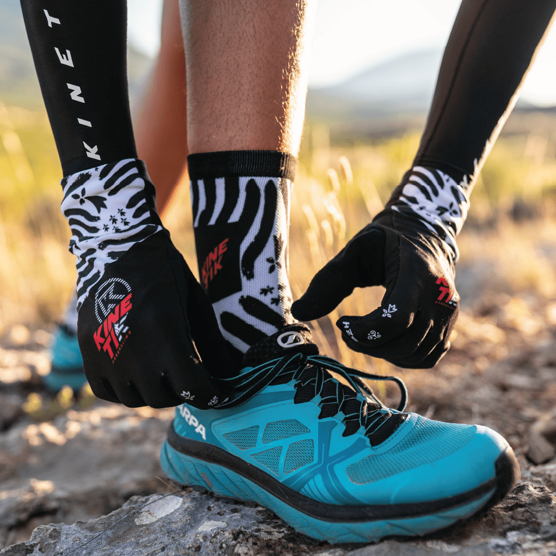 Chaussettes trail hautes – kinetik-adrenalink