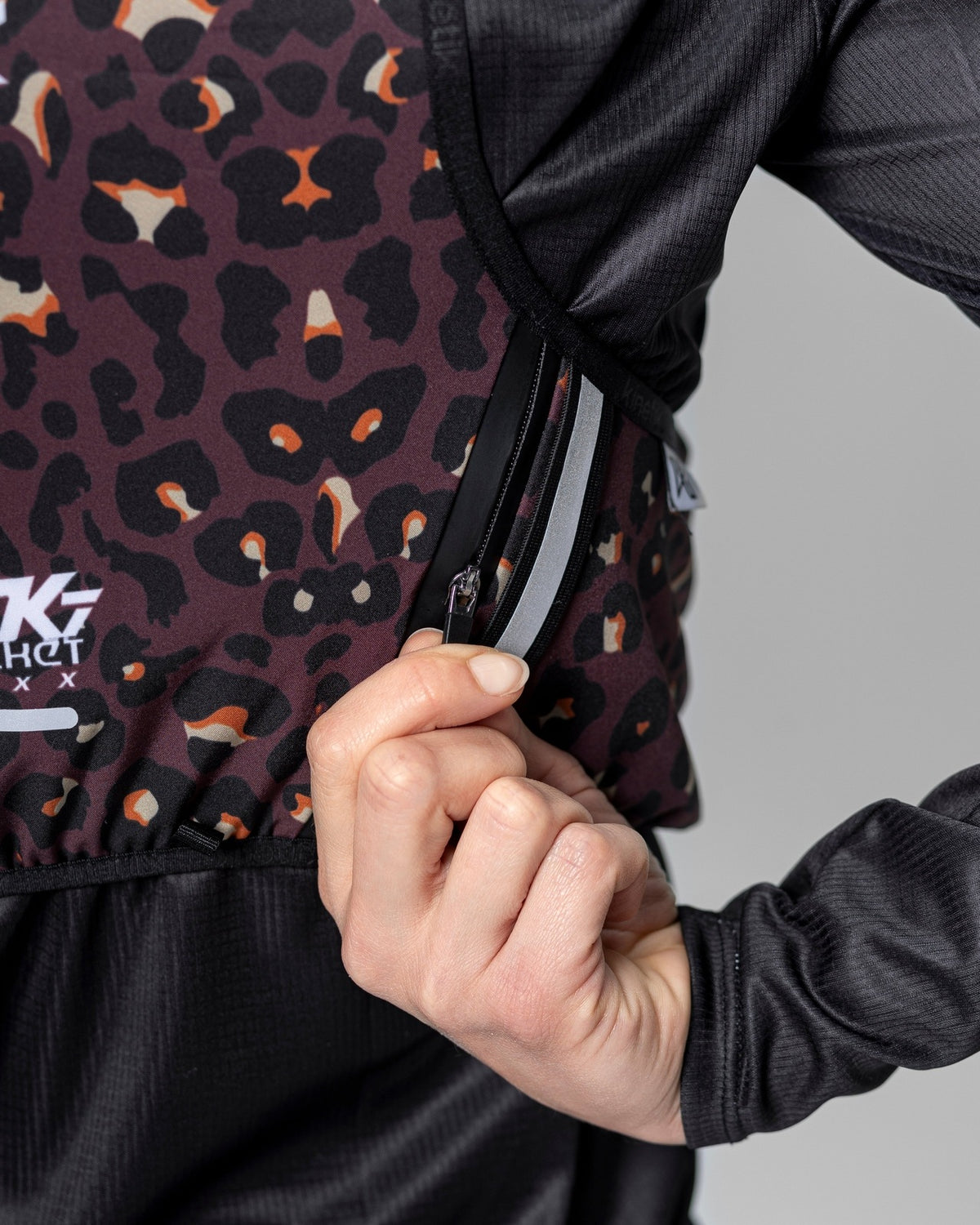 SAC RK7 LEOPARD CHOCO - Sacs Hydratation trail-running - 7 - kinetik-adrenalink
