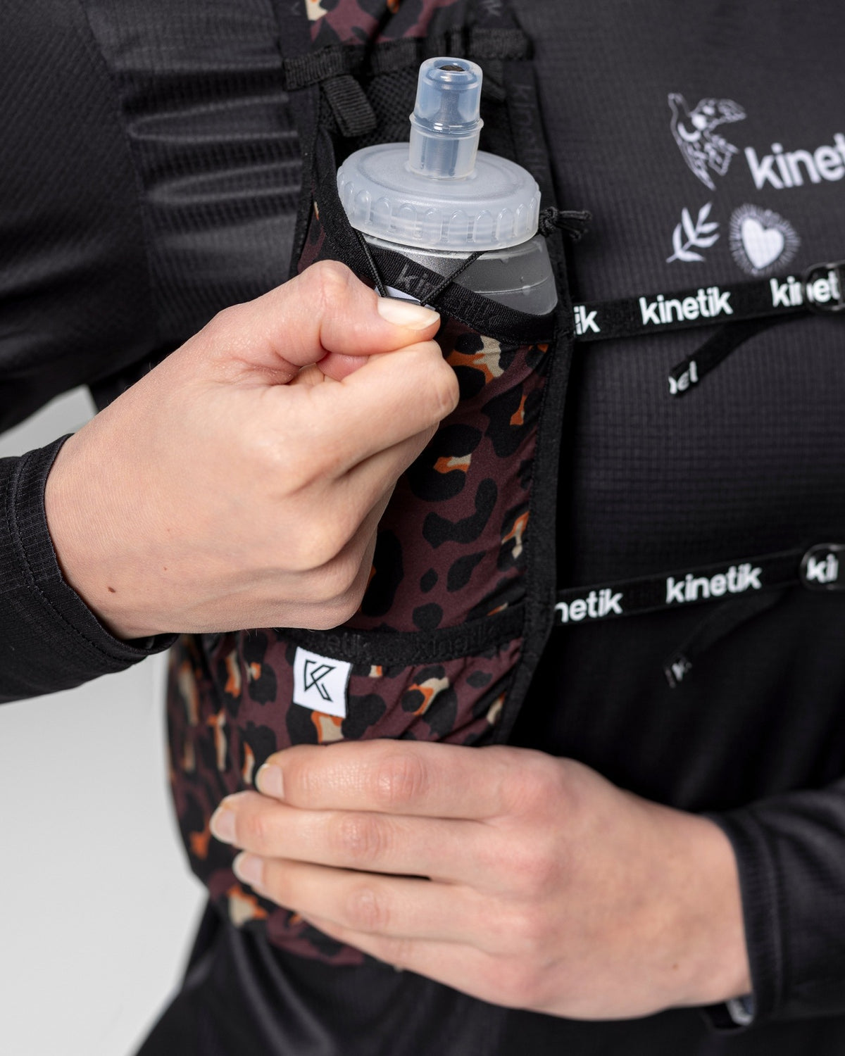 SAC RK7 LEOPARD CHOCO - Sacs Hydratation trail-running - 8 - kinetik-adrenalink