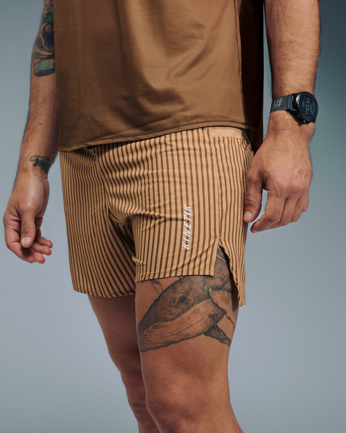 AEROK 6 MEN COLOR STRIPE METALLIC BRONZE - Shorts trail-running - 3 - kinetik-adrenalink
