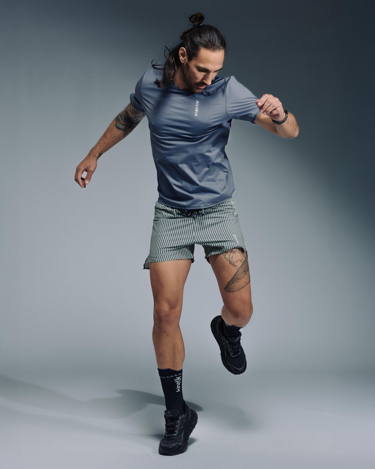 AEROK 6 MEN COLOR STRIPE OLIVINE - Shorts trail-running - 6 - kinetik-adrenalink