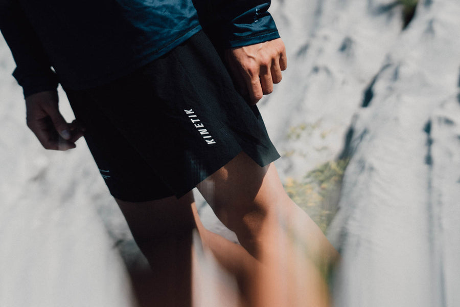 Shorts-trail-running-KAIRN-7-DARKEST-10-kinetik