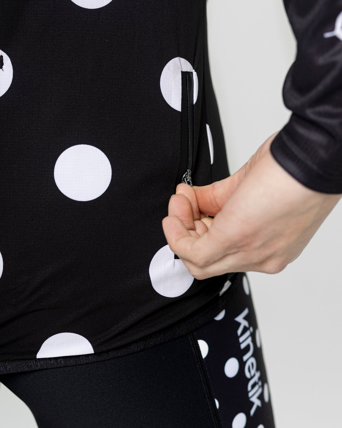 JACKET WOMEN SPEKTRAIL 3/4 POIS - Trail Running Jackets - 7 - kinetik-adrenalink