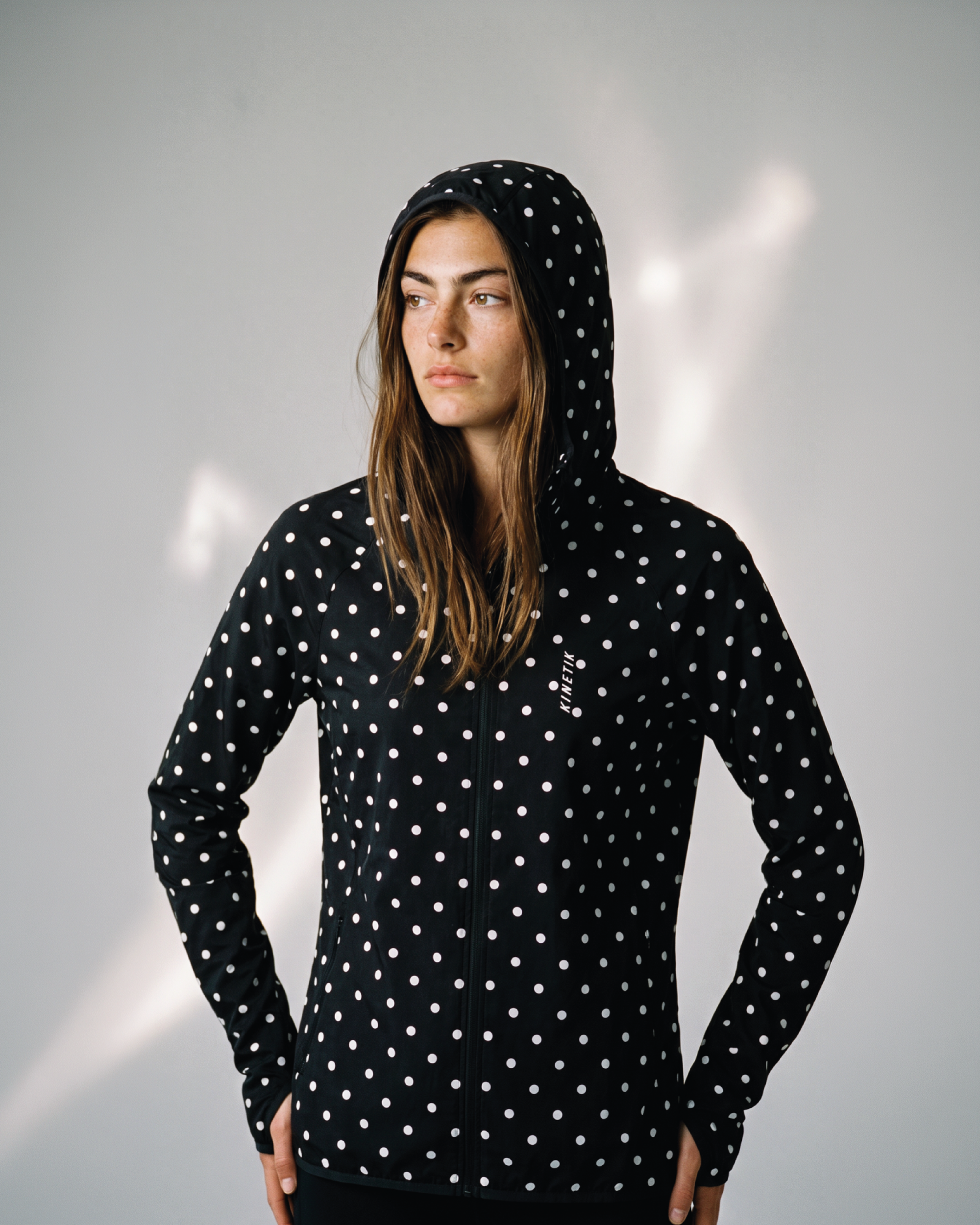 JACKET WOMEN SPEKTRAIL POIS - Trail Running Jackets - 2 - kinetik-adrenalink