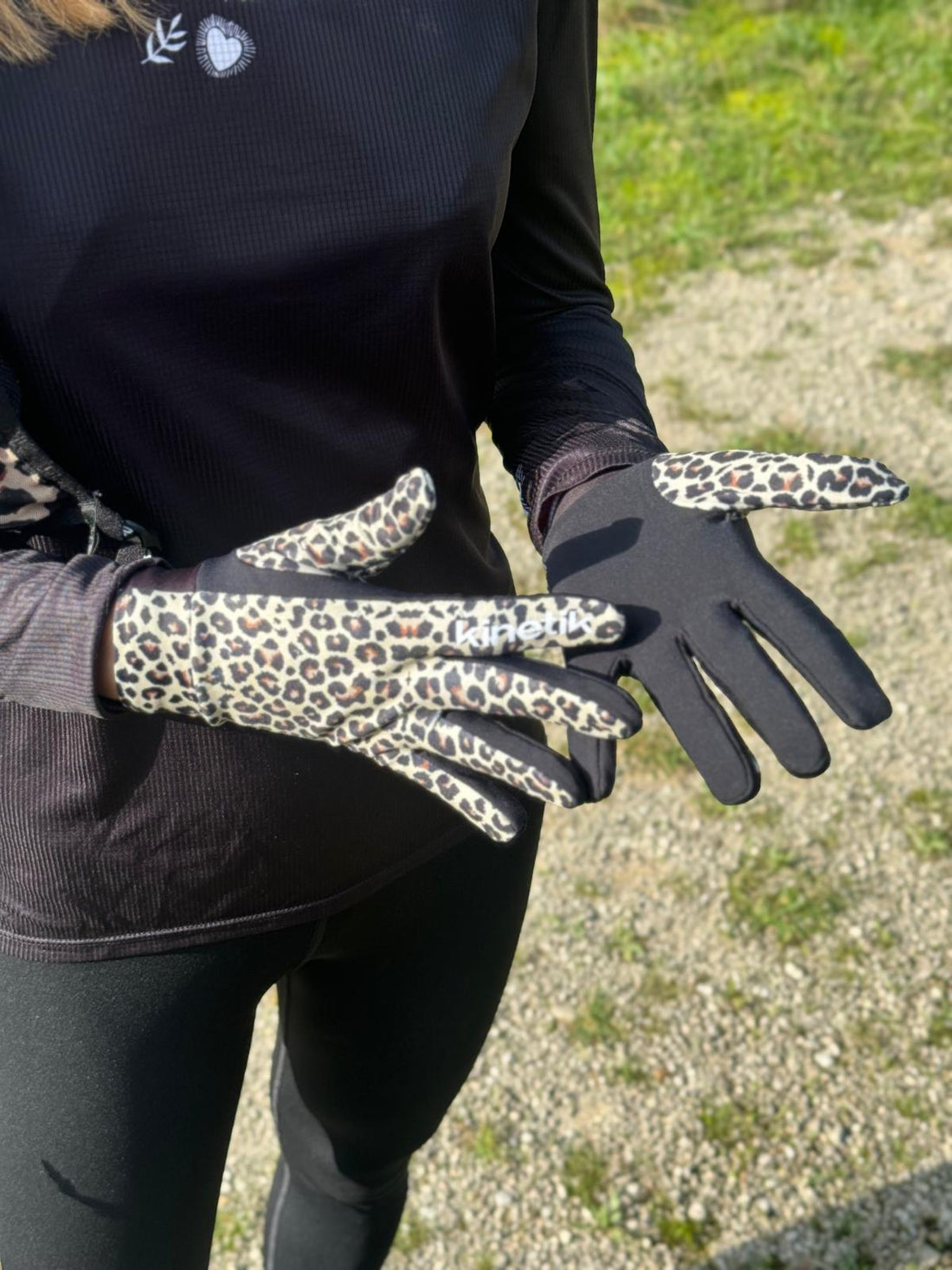 GLOVES LEOPARD