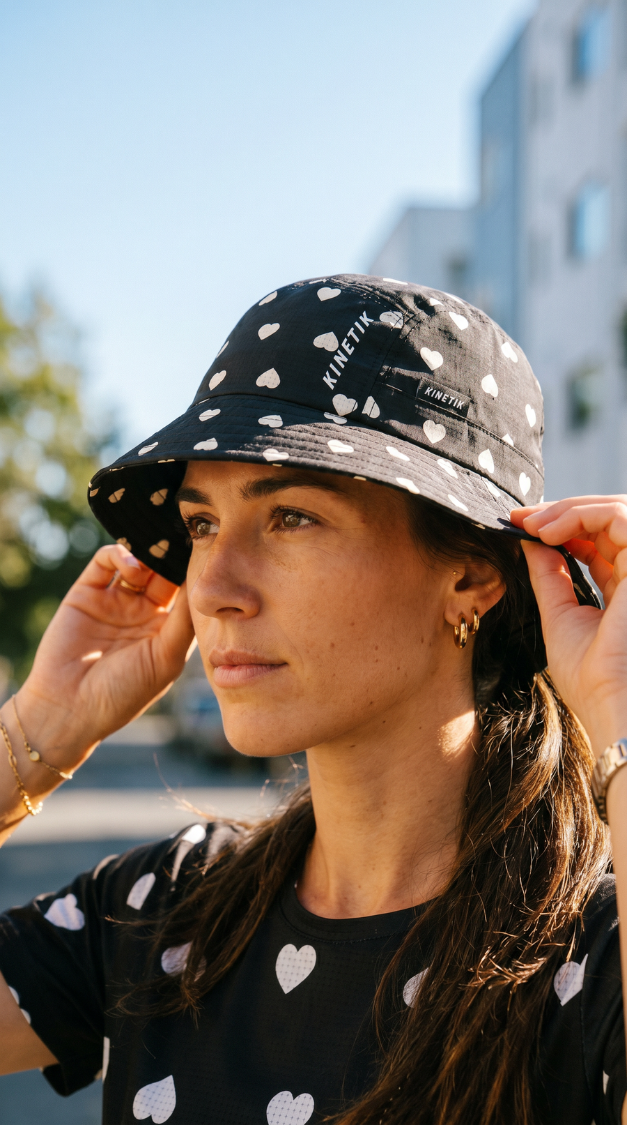 bob-chapeau-trail-running-kanyon-heartrunneuse-black