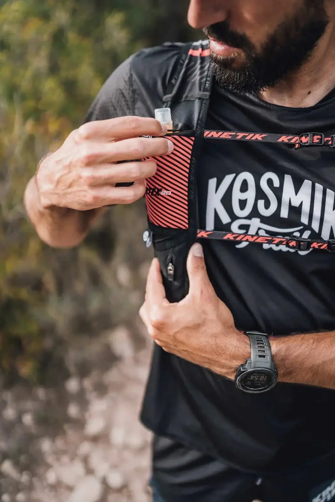SAC RK12 SPEED MAXX RED - Sacs Hydratation trail-running - 13 - kinetik-adrenalink
